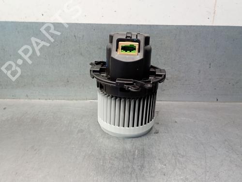 Used Heater blower motor DACIA SANDERO II TCe 90 LPG (B8M1) (90 hp) 29074263