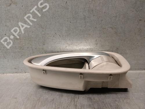 Front left interior door handle TOYOTA AVENSIS Saloon (_T27_) 2.0 D-4D (WWT271_) | BP30594173I13