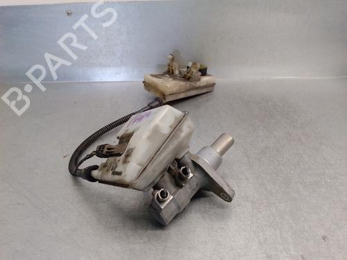 Brake master cylinder PEUGEOT 5008 (0U_, 0E_) 1.6 HDi | BP13414150M77