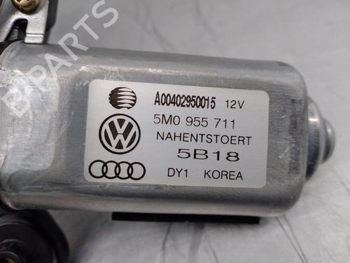 Rear wiper motor VW GOLF PLUS V (5M1, 521) 1.9 TDI | BP13210479M102 