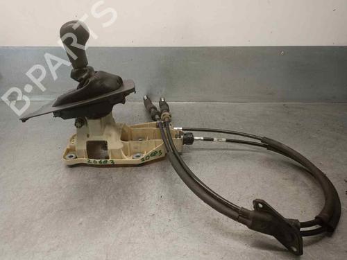 Used Gear lever VOLVO S60 I (384) 2.4 (170 hp) 18660880