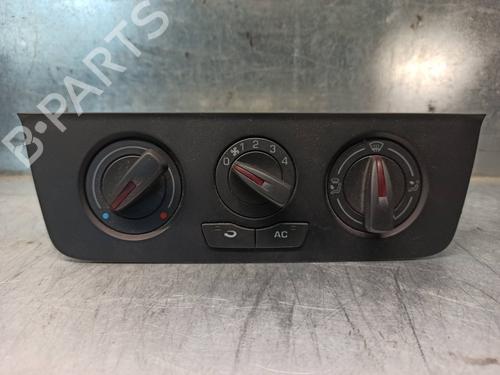 Used Climate control SEAT IBIZA IV (6J5, 6P1) 1.4 TDI (80 hp) 8343197