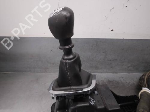 Gear lever RENAULT MEGANE III Hatchback (BZ0/1_, B3_) 1.2 TCe (BZ2B, BZ11) | BP17958282M90 