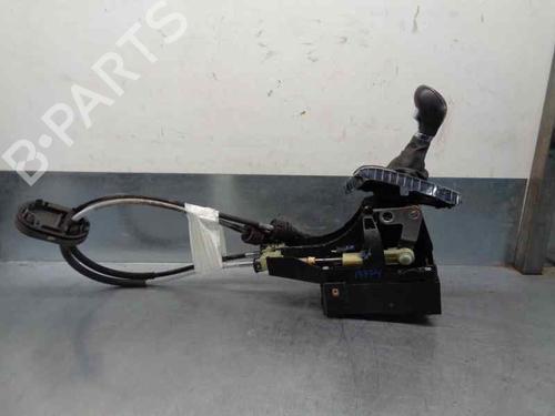 Gear lever OPEL ASTRA J Saloon 1.4 Turbo (69) 55486394
