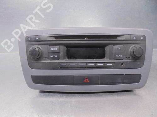 Used Radio SEAT IBIZA IV (6J5, 6P1) 1.2 TDI (75 hp) 16460690