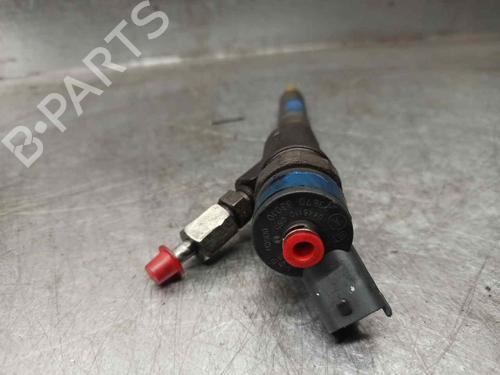 Injector TOYOTA YARIS (_P1_) 1.4 D-4D (NLP10_, NLP10R) | BP9246488M100 