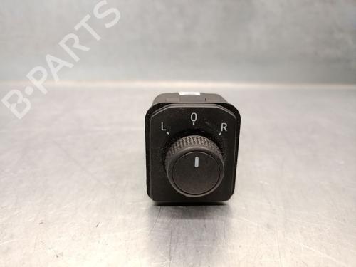 Used Mirror switch SEAT IBIZA V (KJ1, KJG) 1.0 TSI (110 hp) 25404423