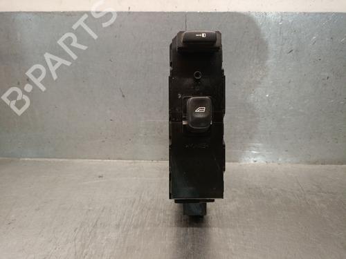 Used Right front window switch Right front window switch 39240067 39240067
