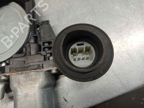 Vindusheismekanisme høyre foran SUZUKI SWIFT III (MZ, EZ) 1.3 (RS413, ZC11S) | BP10711244C23 