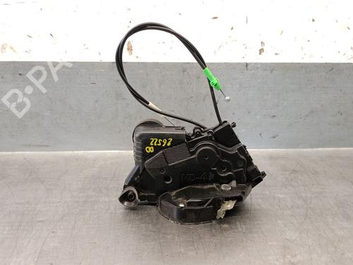 front-right-lock-toyota-yaris-_p9_-2005-2006-2007-2008-2009-2010-2011-2012-2013-2014-38938337 main image