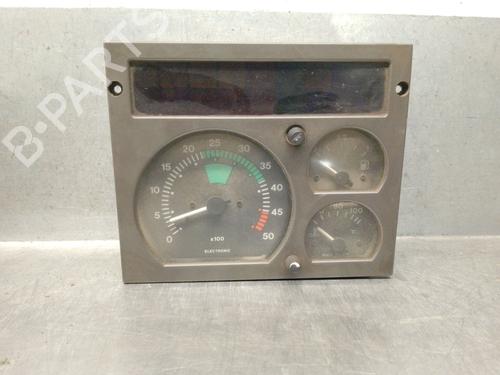 Cuadro instrumentos Cuadro instrumentos IVECO DAILY II Platform/Chassis 49-10 (13050211, 13050231, 13050304, 13050311, 13050331,... (103 hp) 34252081 34252081
