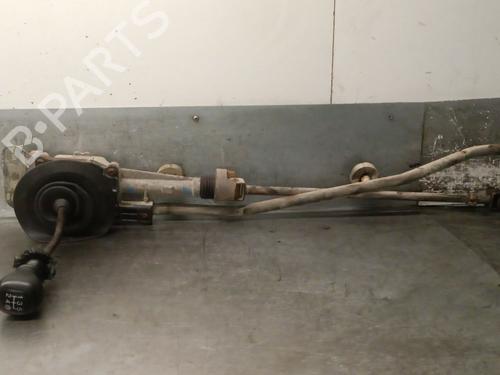 Gear lever FORD MONDEO I Turnier (BNP) 2.0 i 16V | BP30748368M90 