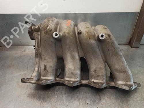 Used Intake manifold Intake manifold HYUNDAI SANTA FÉ I (SM) 2.4 16V (146 hp) 13295939 13295939