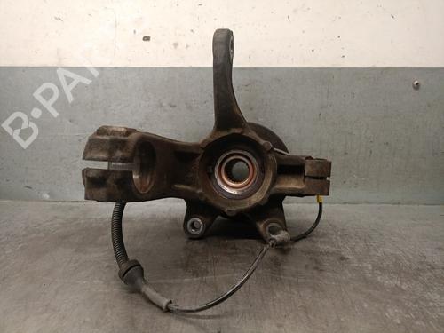 Used Right front steering knuckle FORD FIESTA V (JH_, JD_) [2001-2014]  25439551