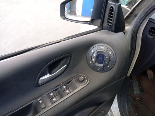 Fuse box RENAULT ESPACE IV (JK0/1_) 2.0 dCi (JK02, JK03) | BP27707726E1 - Image 14