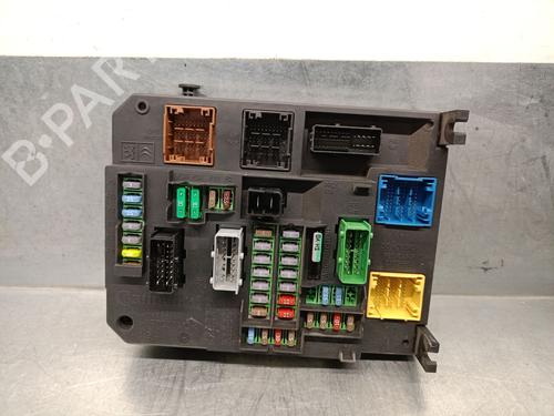 Used Fuse box Fuse box CITROËN C4 Picasso II 1.6 BlueHDi 120 (120 hp) 25273050 25273050