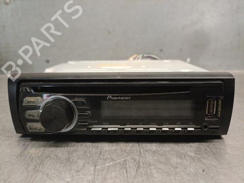 Used Radio Radio RENAULT MEGANE II Coupé-Cabriolet (EM0/1_) 2.0 dCi (150 hp) 33937047 33937047