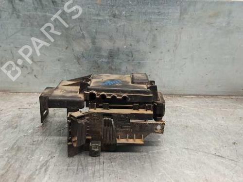 Used Fuse box SEAT AROSA (6H1) 1.4 (60 hp) 6998506