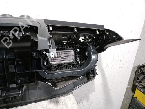Dashboard MERCEDES-BENZ GLA (H247) GLA 200 d 4-matic (247.713) | BP25496233C46 