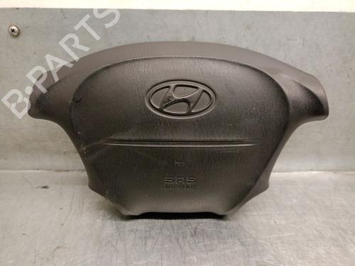 Used Driver airbag HYUNDAI H-1 / STAREX Bus (A1) 2.5 CRDi (140 hp) 22721500
