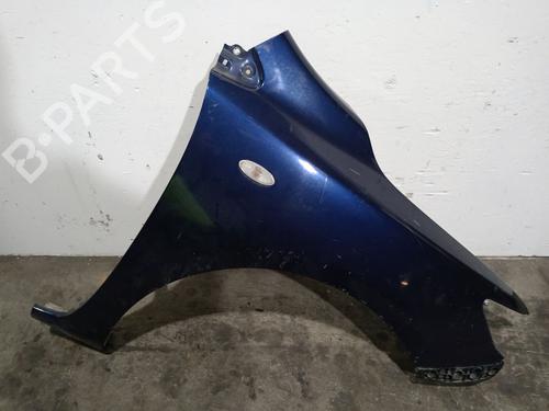 Used Right front fenders TOYOTA COROLLA Saloon (_E15_) 2.0 D-4D (ADE150) (126 hp) 32195410