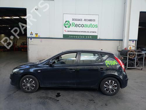 Used Parts HYUNDAI i30 (FD) 1.6 CRDi 4637247