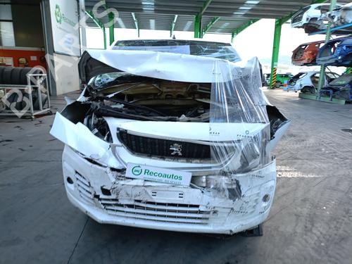 Right slide door PEUGEOT EXPERT Van (V_) 2.0 BlueHDi 150 | BP30182190C75