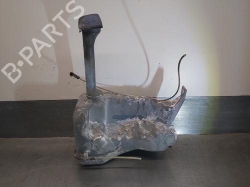 Used Windscreen washer tank VW TRANSPORTER T4 Van (70A, 70H, 7DA, 7DH) 2.0 (84 hp) 13656069