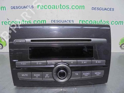 Used Radio FIAT BRAVO II (198_) 1.9 D Multijet (198AXB1A) (120 hp) 2115568
