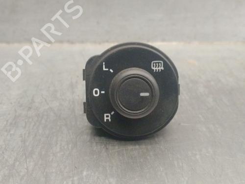 Commande retroviseurs VW CADDY IV Box Body/MPV (SAA, SAH) 2.0 TDI 4motion (75 hp) 25237487