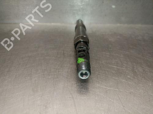 Injector FORD MONDEO III (B5Y) 2.2 TDCi | BP30104818M100