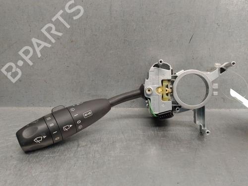 Commande de phare MERCEDES-BENZ A-CLASS (W169) A 200 CDI (169.008, 169.308) (140 hp) 31680395