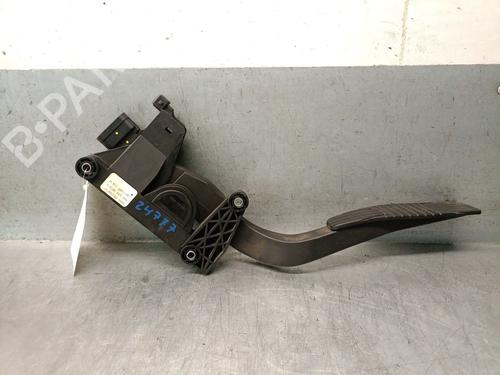 Pedal CHEVROLET CAPTIVA (C100, C140) 2.0 D 4WD (150 hp) 32522878