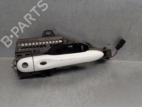 Used Front left exterior door handle RENAULT CLIO IV (BH_) 0.9 TCe 90 (BHNF, BHMA, BHMH, BHJK, BHJR) (90 hp) 29239915