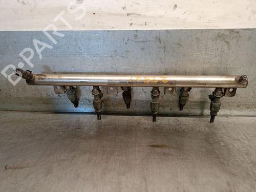 Used Injection rail Injection rail 37489747 37489747