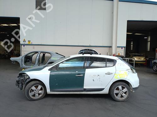 Brugte RENAULT MEGANE III Hatchback (BZ0/1_, B3_) 1.9 dCi (BZ0N, BZ0J) 4895712