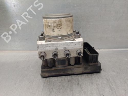 Used ABS pump FIAT 500X (334_) 1.4 (334AXC1B, 334AXC11) (140 hp) 13808843