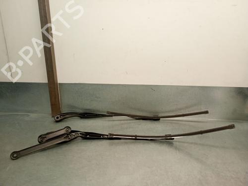 Front windshield wiper arm MERCEDES-BENZ GLC (X253) 200 d 4-matic (253.916) | BP29993515C143
