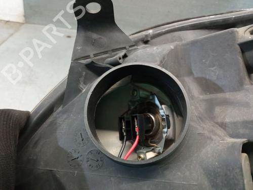 Right headlight TOYOTA COROLLA (_E12_) 1.4 D (NDE120_, NDE120R) | BP27298660C29 