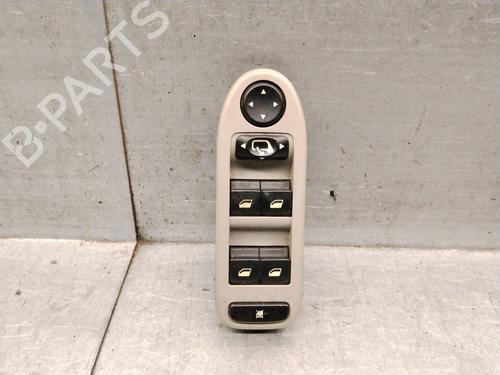Used Left front window switch Left front window switch 39611173 39611173