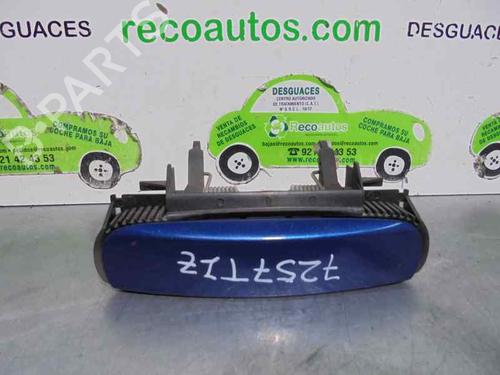 Used Rear left exterior door handle AUDI A4 B7 (8EC) 2.0 TDI quattro (140 hp) 2113512