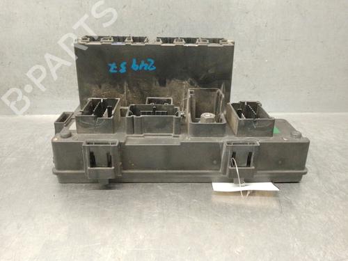 Used Fuse box Fuse box JEEP COMPASS (MK49) 2.0 CRD 4x4 (140 hp) 33656888 33656888