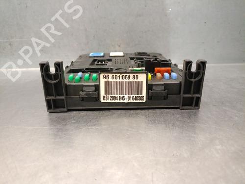 Fuse box CITROËN C4 I (LC_) 1.6 16V | BP38201099E1 - Image 3