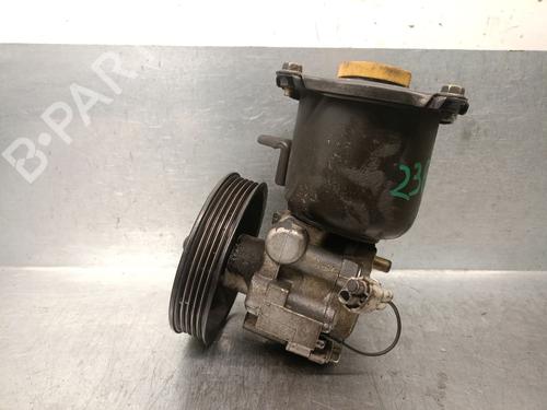 Used Steering pump SUBARU IMPREZA Estate (GF) 2.0 i 16V AWD (GF8) (125 hp) 31953104