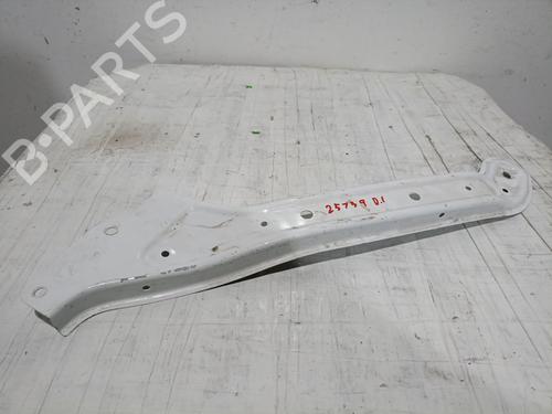 venstre-forlygtesttte-mg-mg-hs-as23-2018-33812808 main image