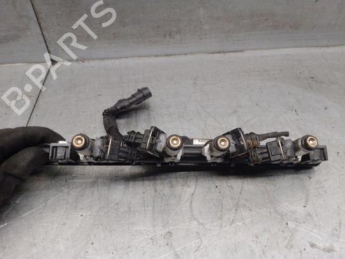 Injection rail FIAT 500 (312_) 1.2 (312AXA1A) | BP28303047M98 - Image 4