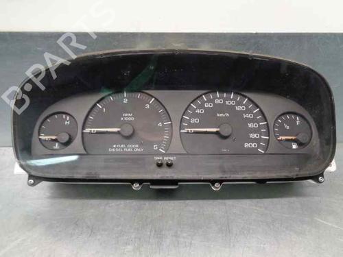 Instrument cluster CHRYSLER VOYAGER / GRAND VOYAGER III (GS_, NS_) 2.5 TD | BP8218136C47 