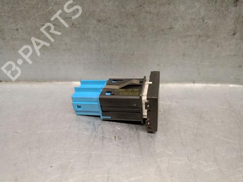 Warning switch VW CADDY IV Box Body/MPV (SAA, SAH) 2.0 TDI | BP38069612I22 - Image 3