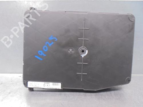 Fuse box RENAULT GRAND SCÉNIC II (JM0/1_) 1.9 dCi (JM14) | BP15825783E1 