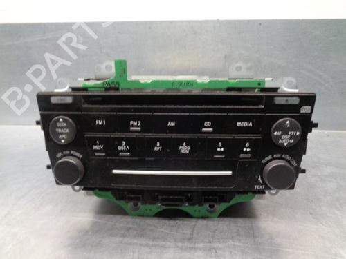 Used Radio Radio 17695766 17695766